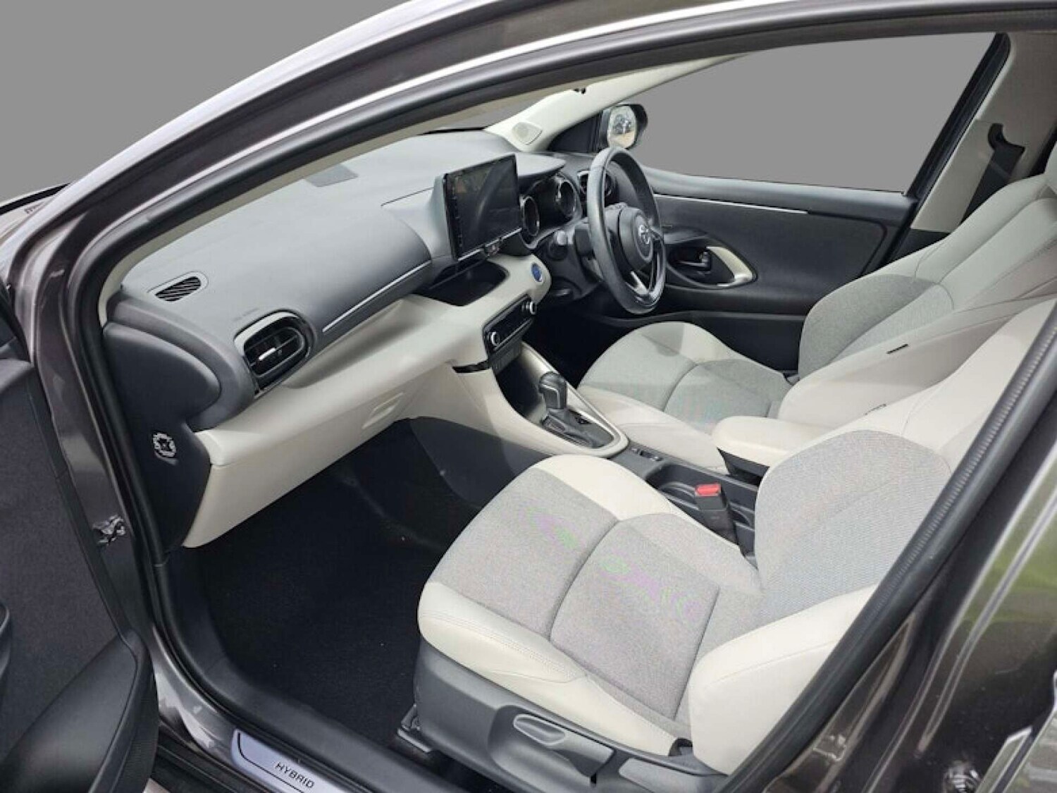 Used Toyota Yaris 2023 for sale - 78091372: Photo 10