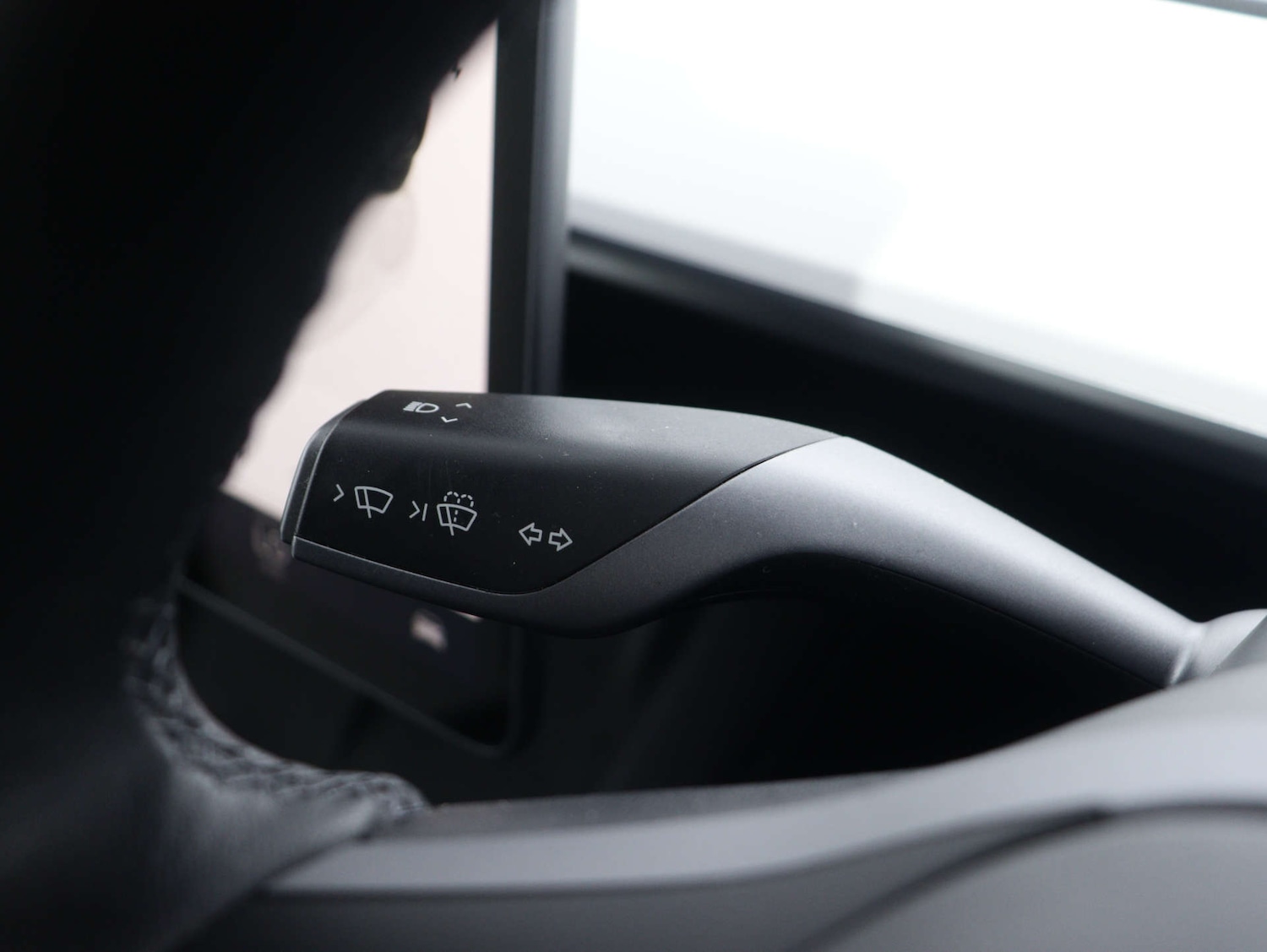 Used Tesla Model Y 2022 for sale - 76102734: Photo 31