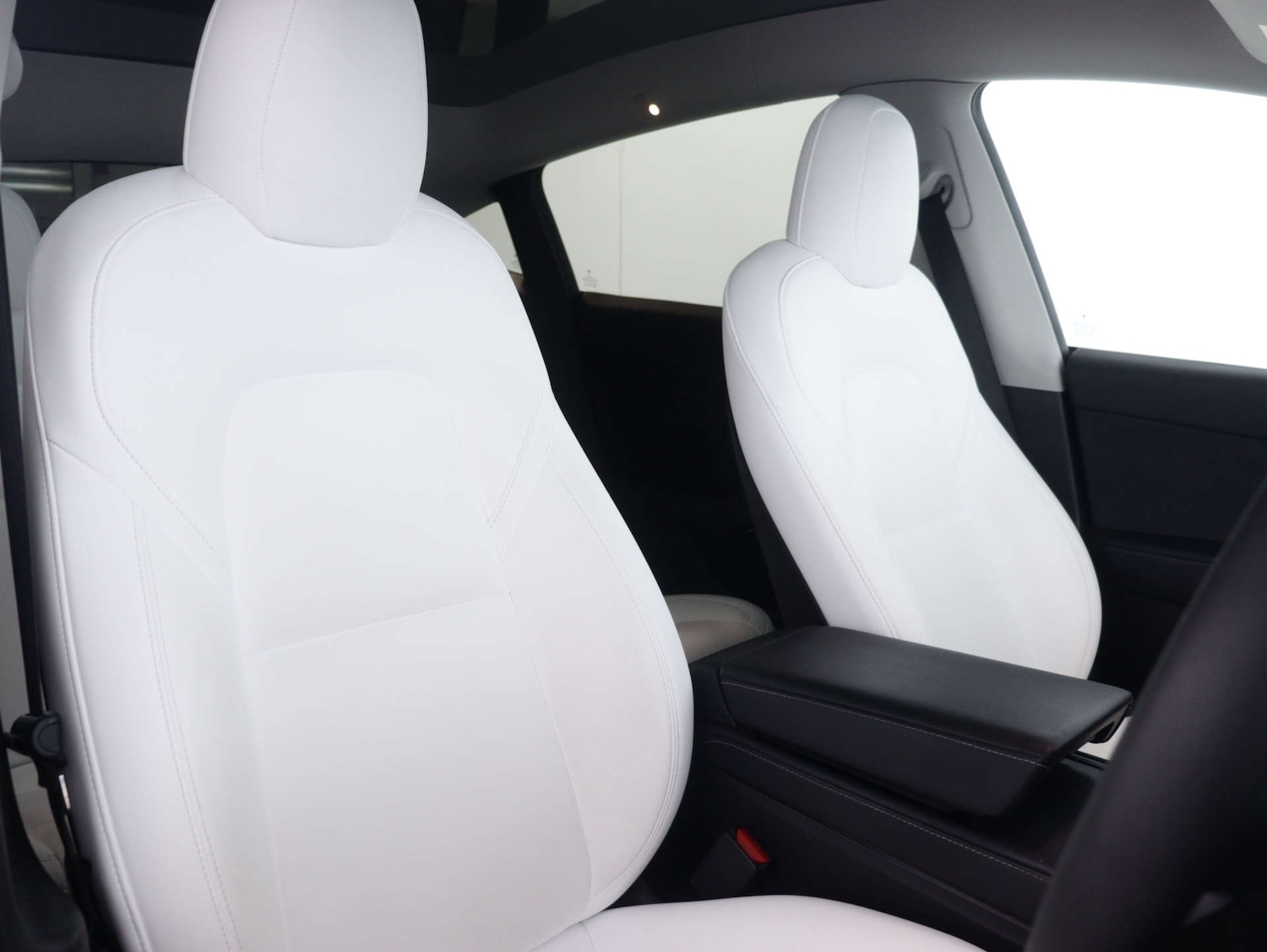 Used Tesla Model Y 2022 for sale - 76102734: Photo 37