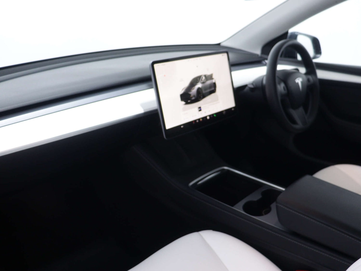 Used Tesla Model Y 2022 for sale - 76102734: Photo 39
