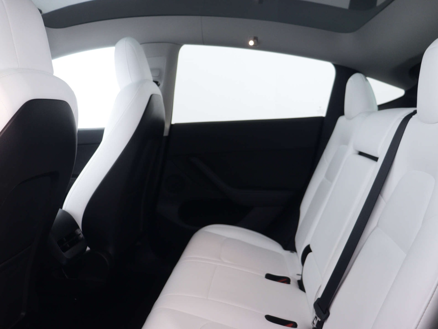 Used Tesla Model Y 2022 for sale - 76102734: Photo 43