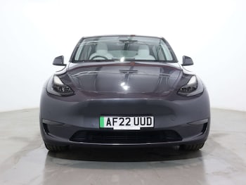 Used Tesla Model Y 2022 for sale - 76102734: Photo 4