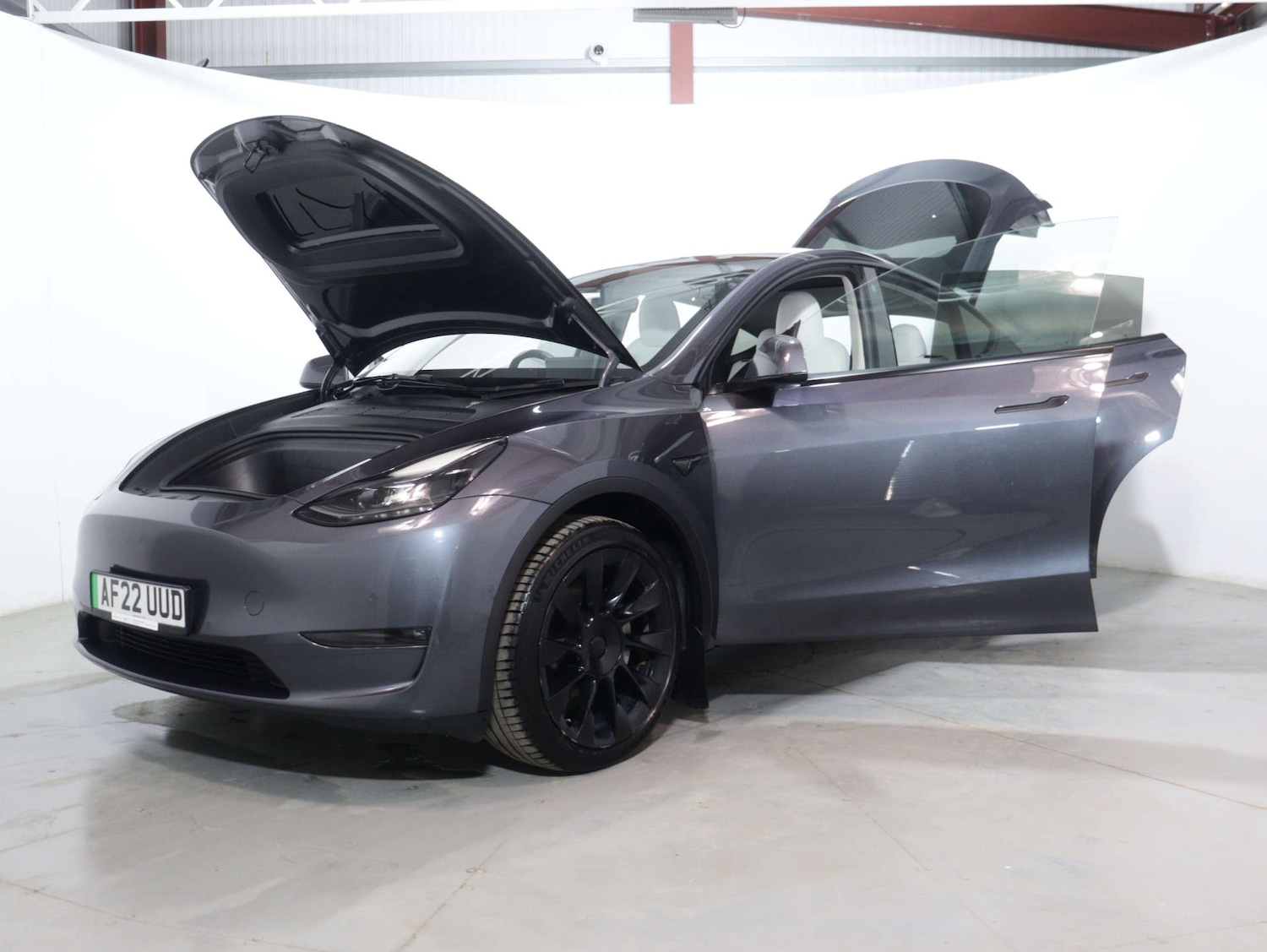 Used Tesla Model Y 2022 for sale - 76102734: Photo 50