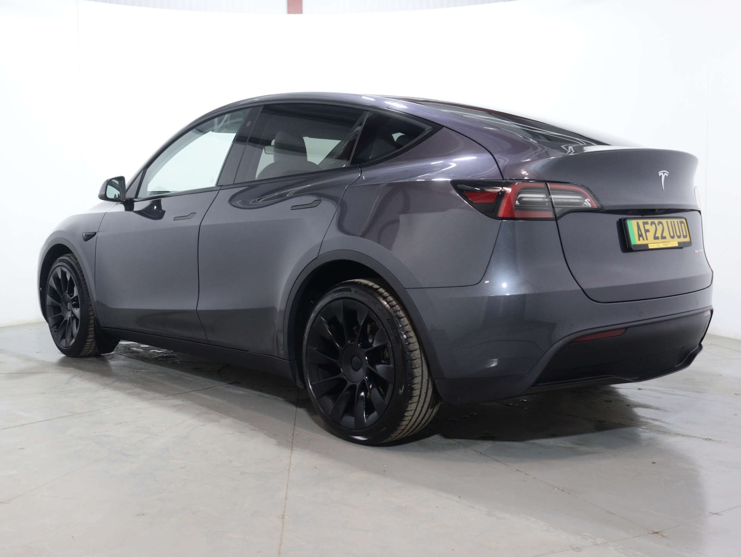 Used Tesla Model Y 2022 for sale - 76102734: Photo 7