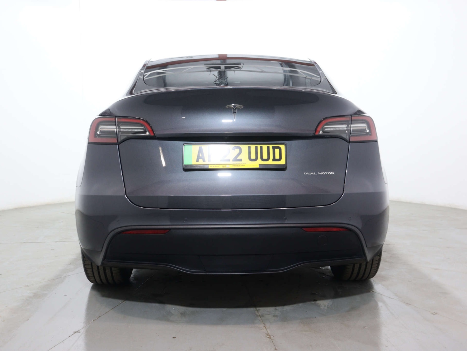 Used Tesla Model Y 2022 for sale - 76102734: Photo 8