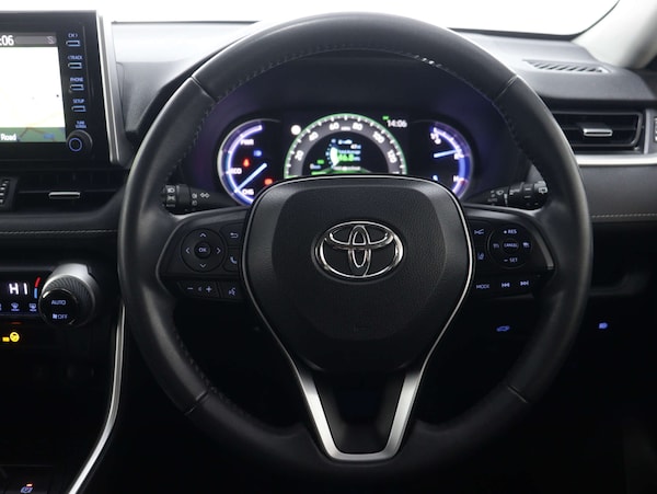 Used Toyota RAV4 2020 for sale - 75304096: Photo 17
