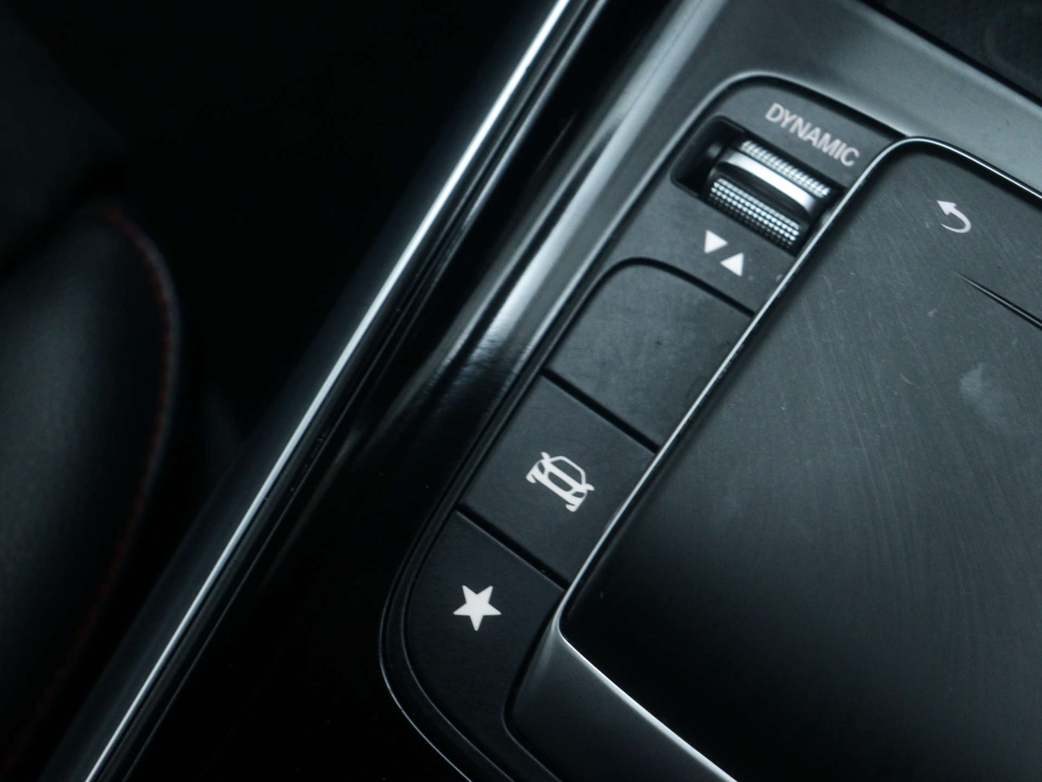 Used Mercedes-Benz GLB 2021 for sale - 76894422: Photo 32