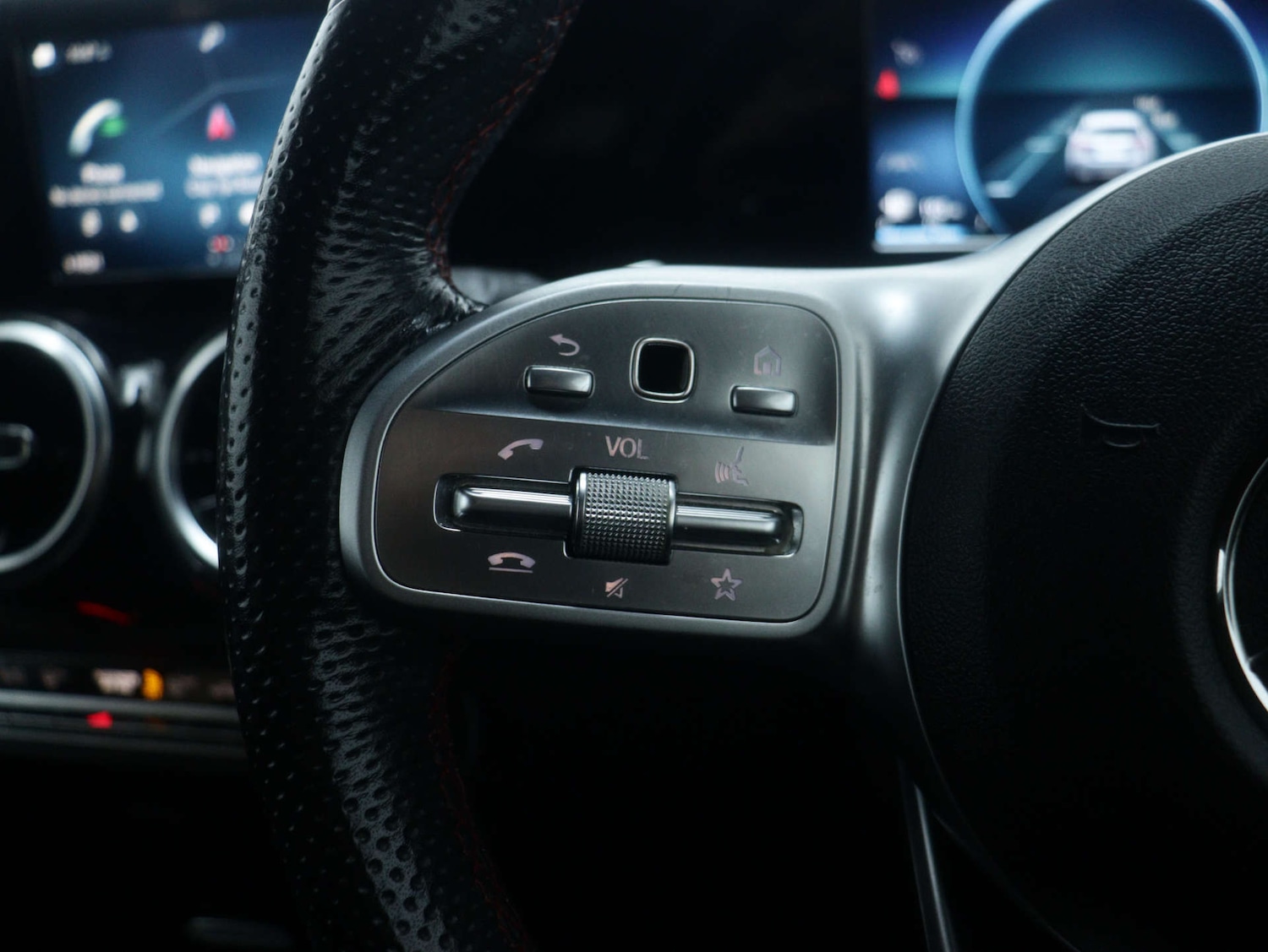 Used Mercedes-Benz GLB 2021 for sale - 76894422: Photo 36