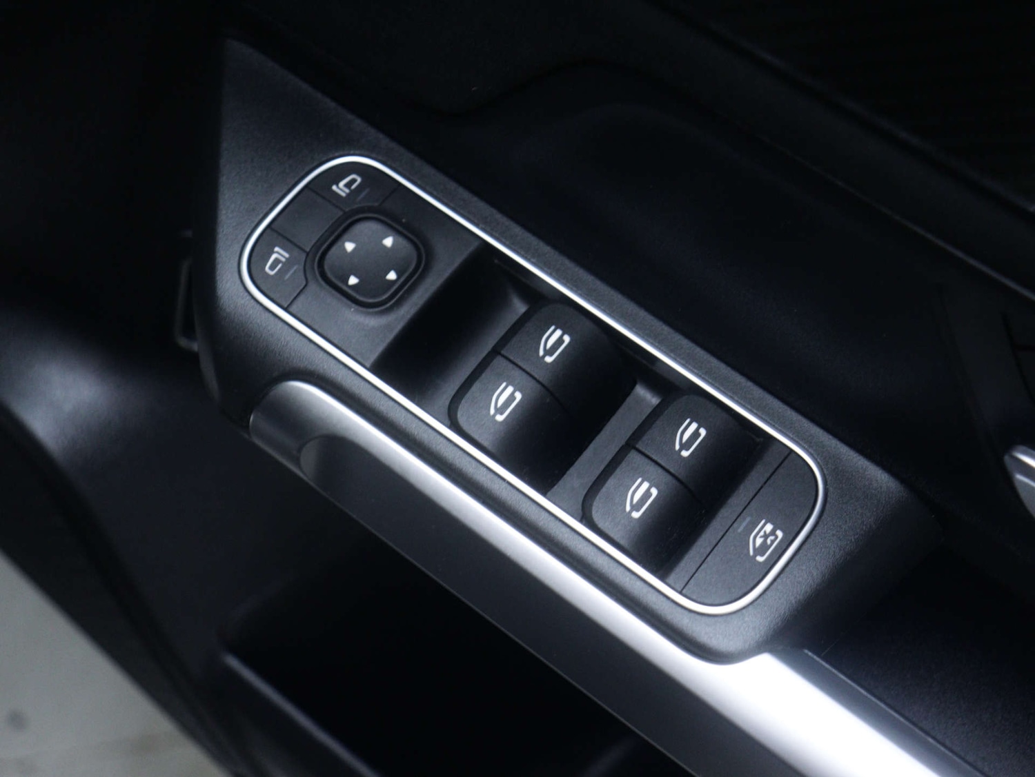 Used Mercedes-Benz GLB 2021 for sale - 76894422: Photo 42