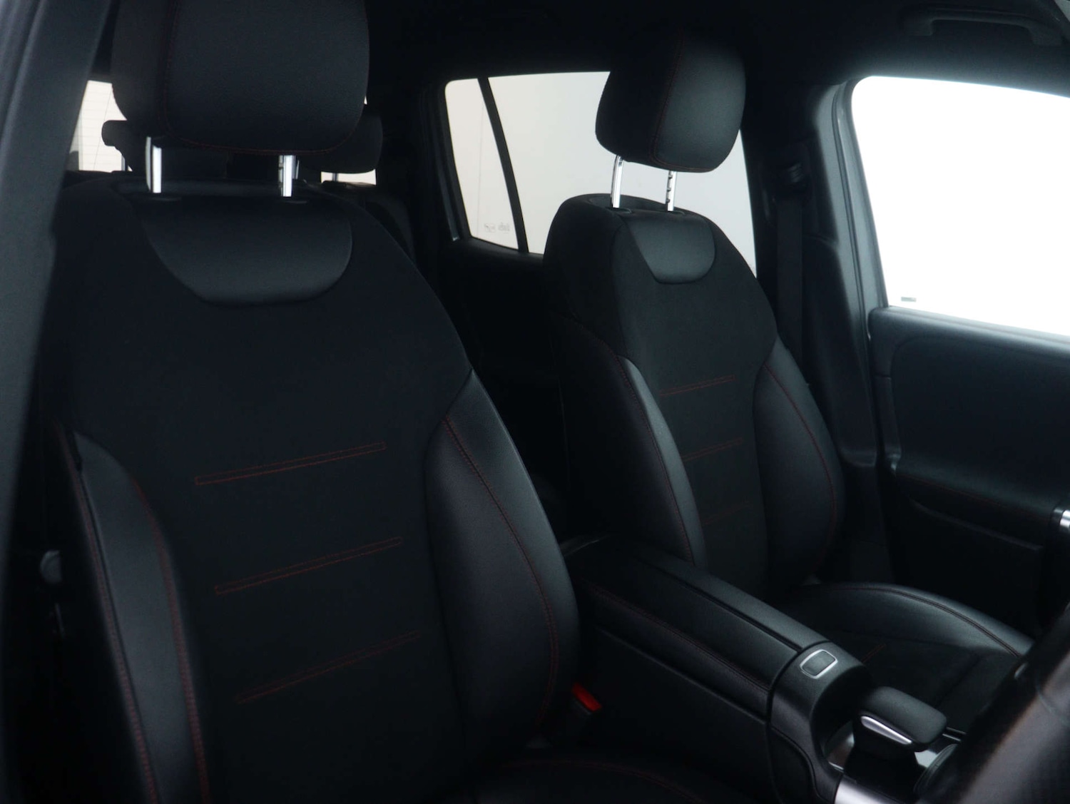 Used Mercedes-Benz GLB 2021 for sale - 76894422: Photo 45