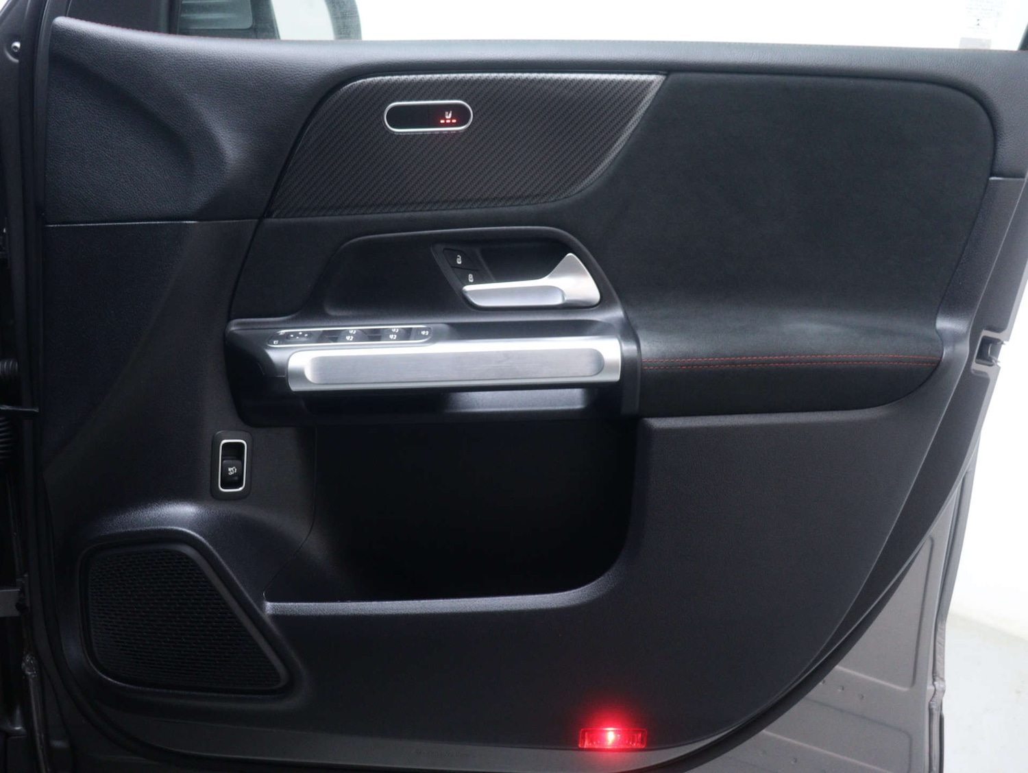 Used Mercedes-Benz GLB 2021 for sale - 76894422: Photo 46