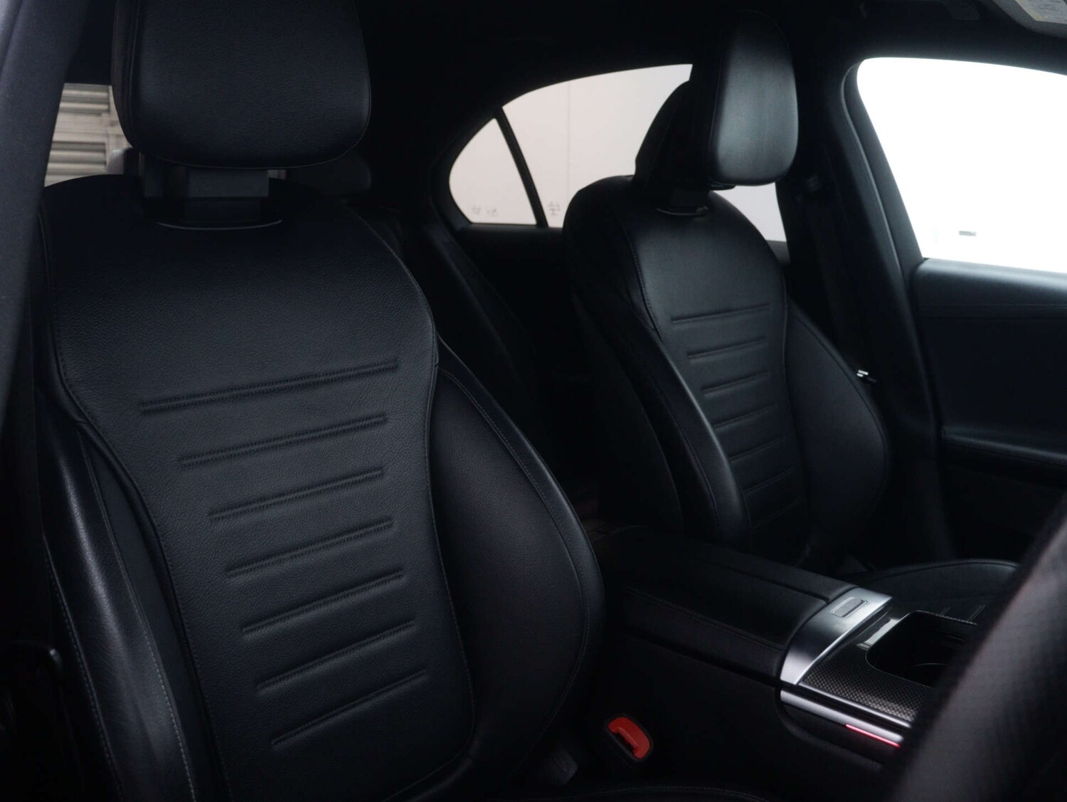 Used Mercedes-Benz C Class 2022 for sale - 76449778: Photo 38