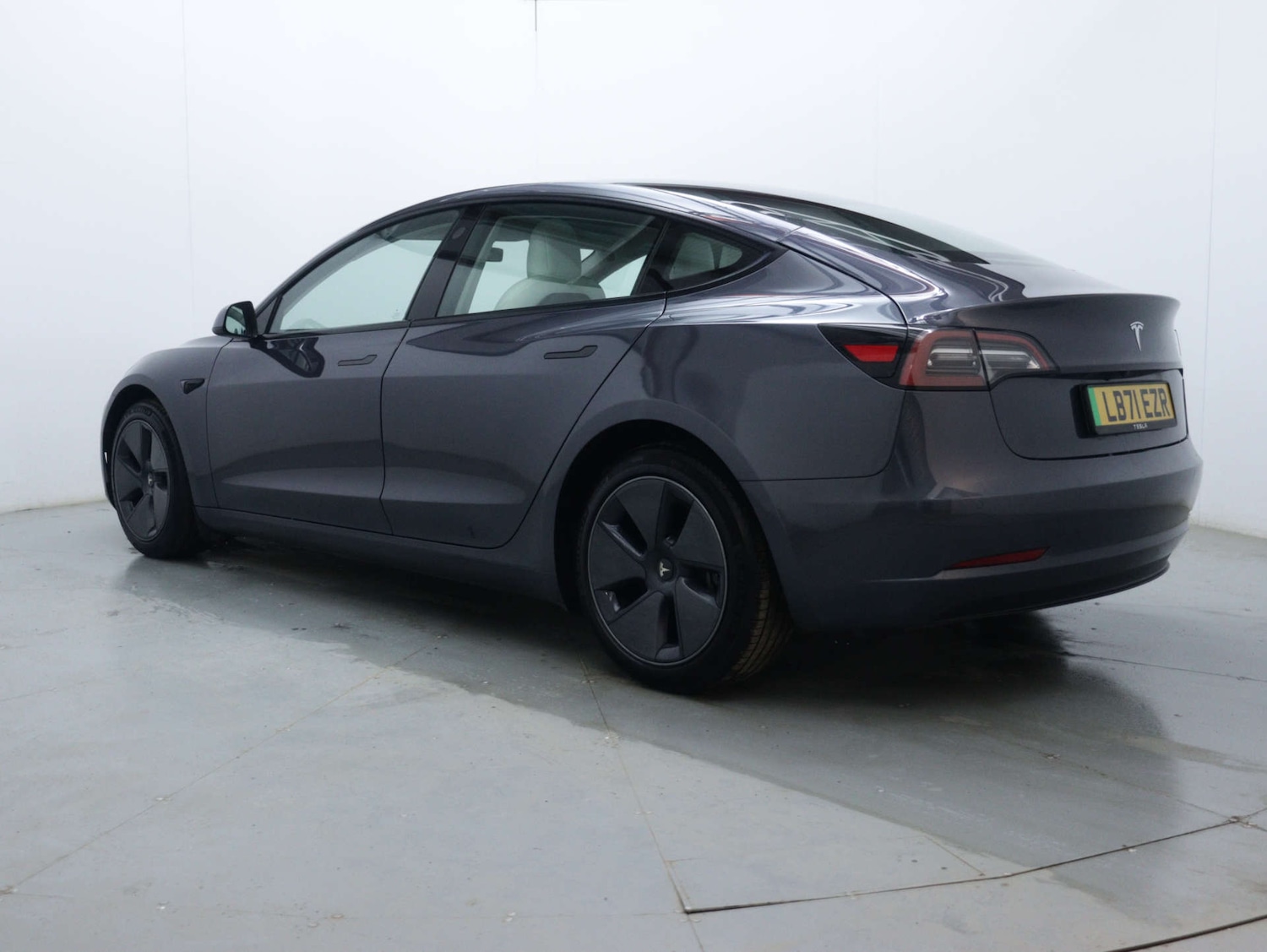 Used Tesla Model 3 2021 for sale - 77087305: Photo 10