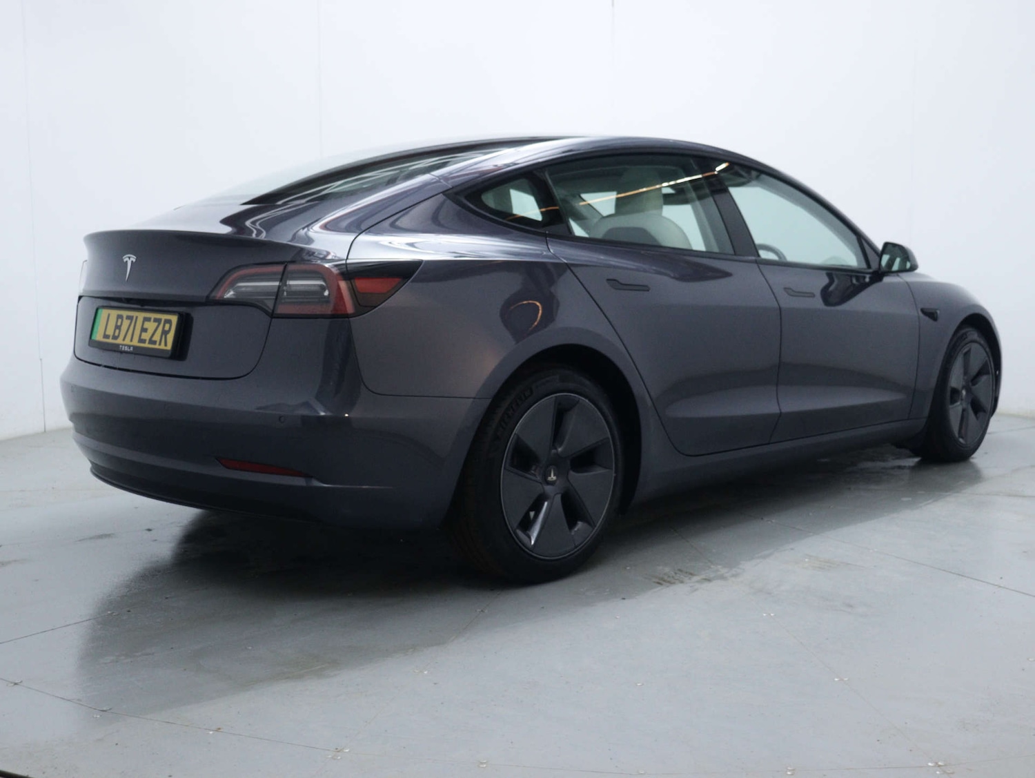 Used Tesla Model 3 2021 for sale - 77087305: Photo 11