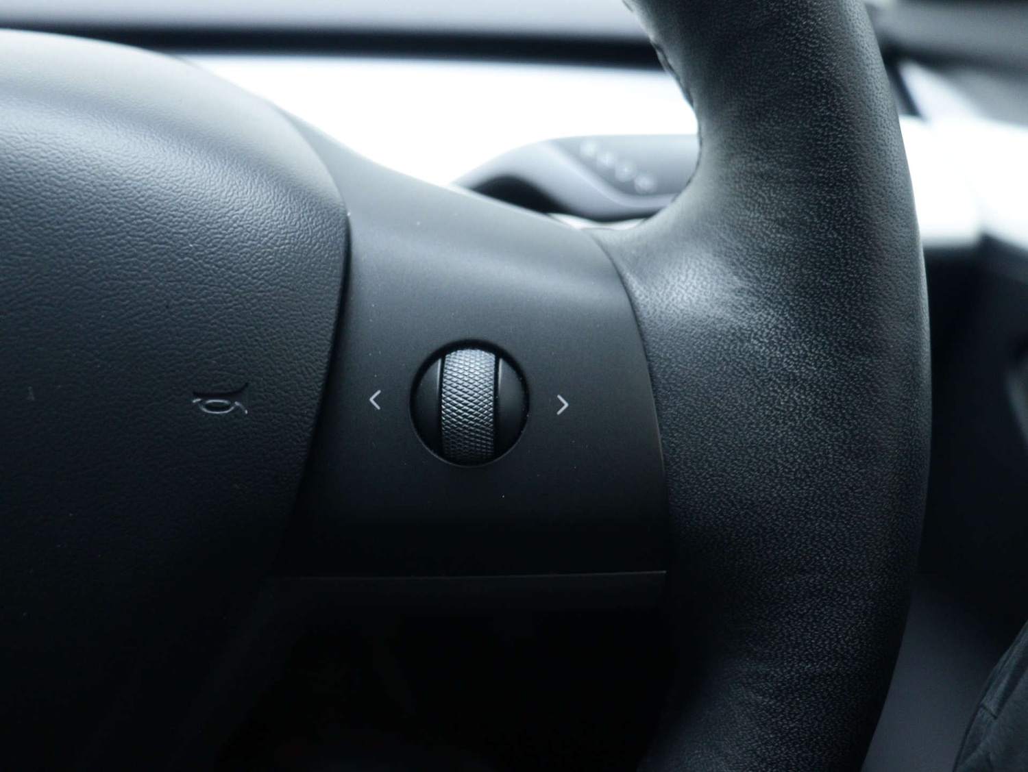 Used Tesla Model 3 2021 for sale - 77087305: Photo 32