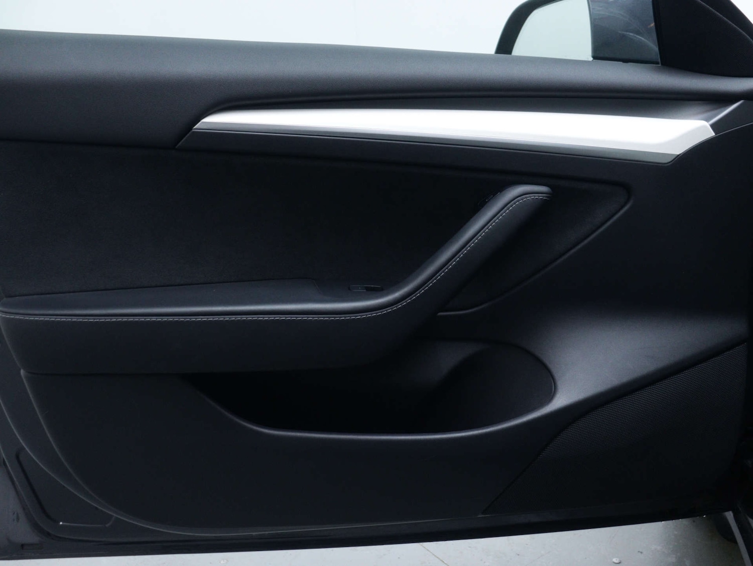 Used Tesla Model 3 2021 for sale - 77087305: Photo 44