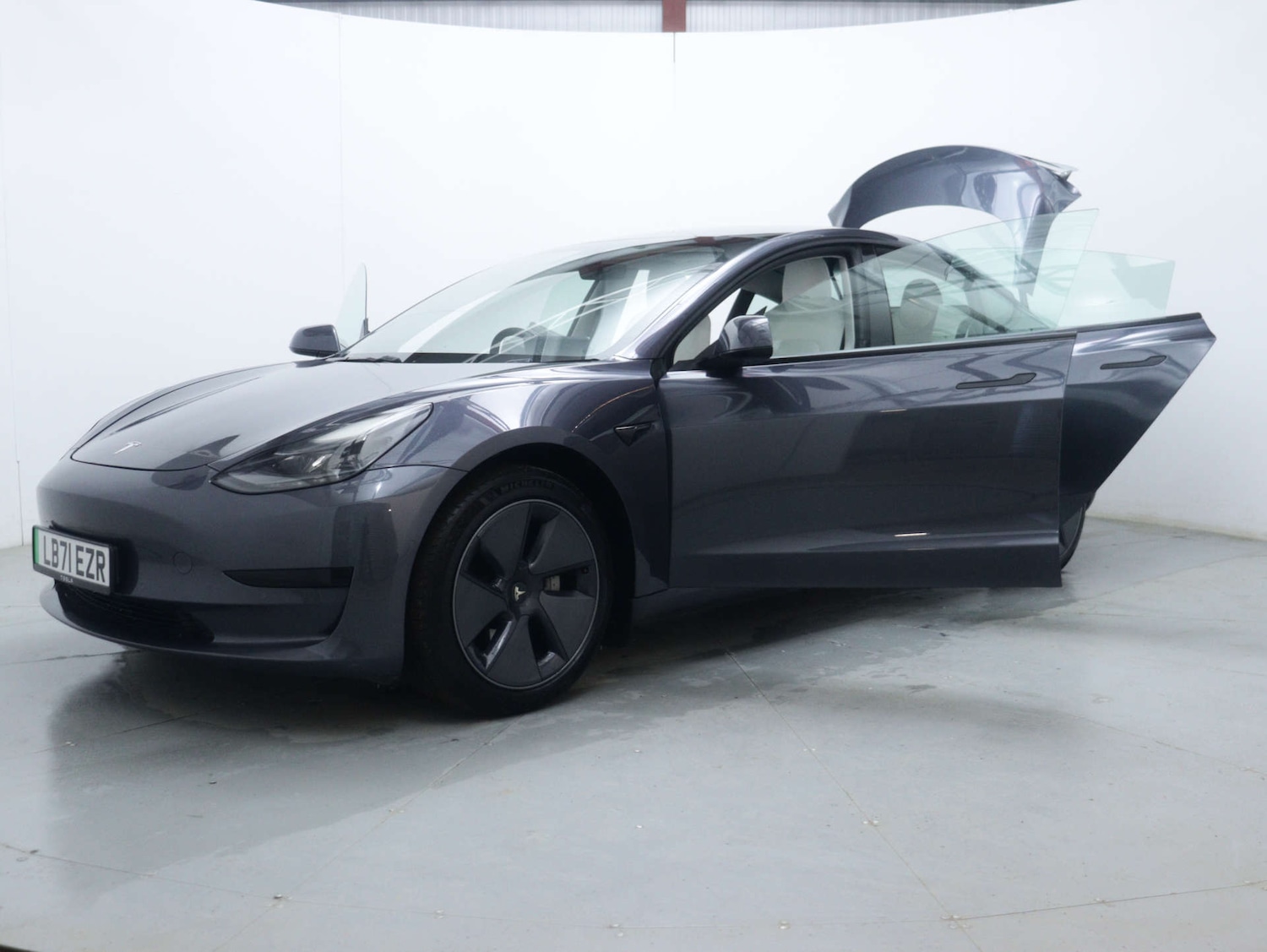 Used Tesla Model 3 2021 for sale - 77087305: Photo 53