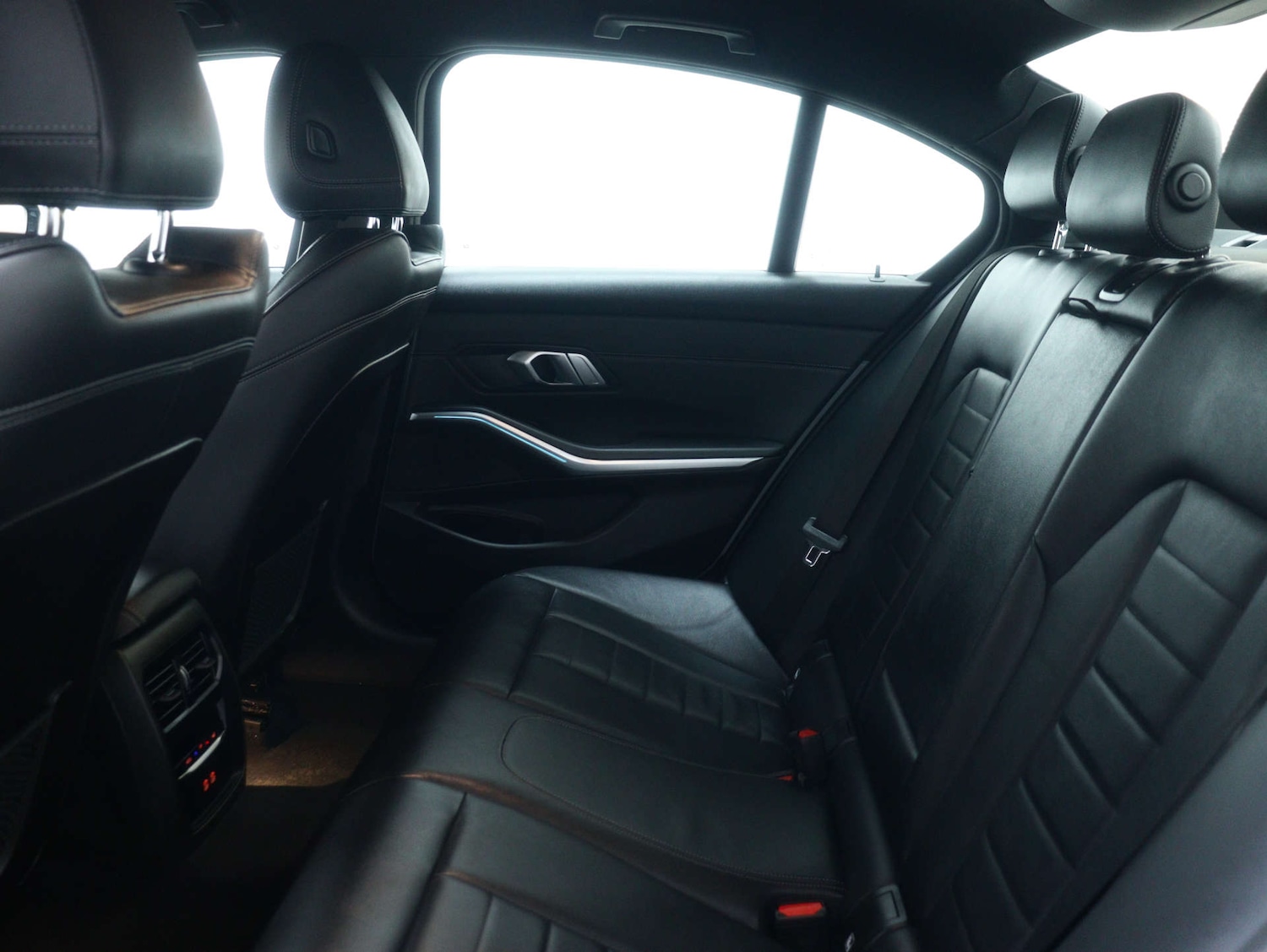 Used BMW 3 Series 2023 for sale - 77643172: Photo 54