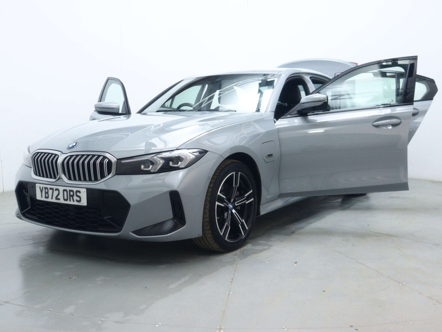 Used BMW 3 Series 2023 for sale - 77643172: Photo 59