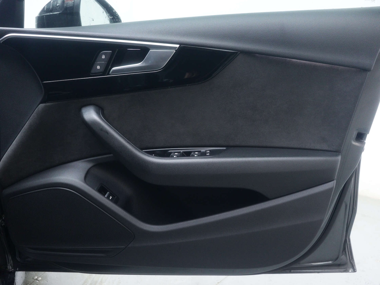 Used Audi A4 2019 for sale - 77555434: Photo 50