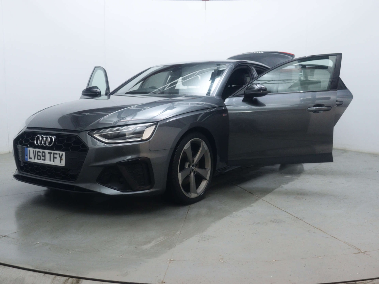 Used Audi A4 2019 for sale - 77555434: Photo 60