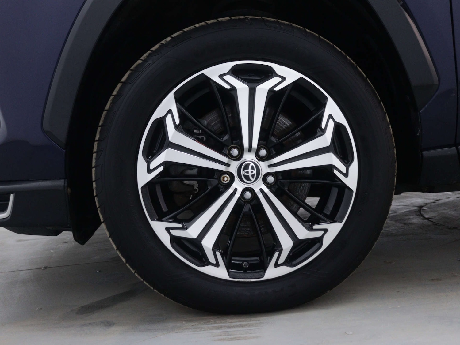 Used Toyota RAV4 2022 for sale - 76182623: Photo 14