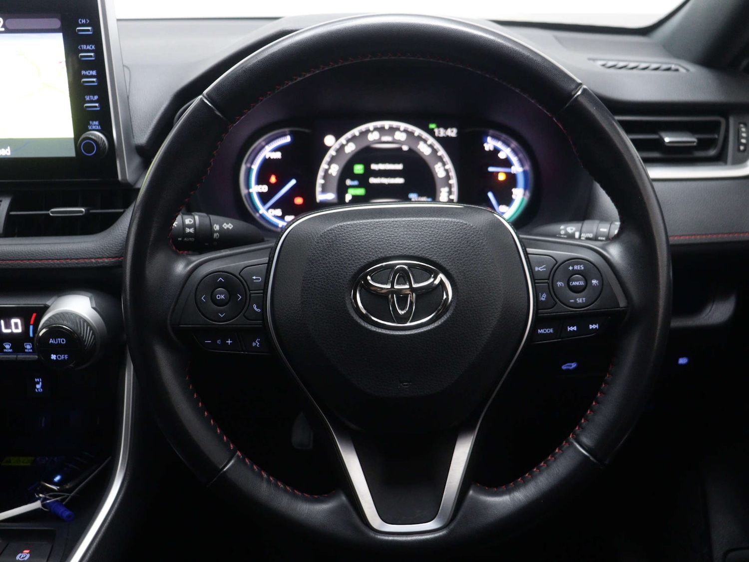 Used Toyota RAV4 2022 for sale - 76182623: Photo 17