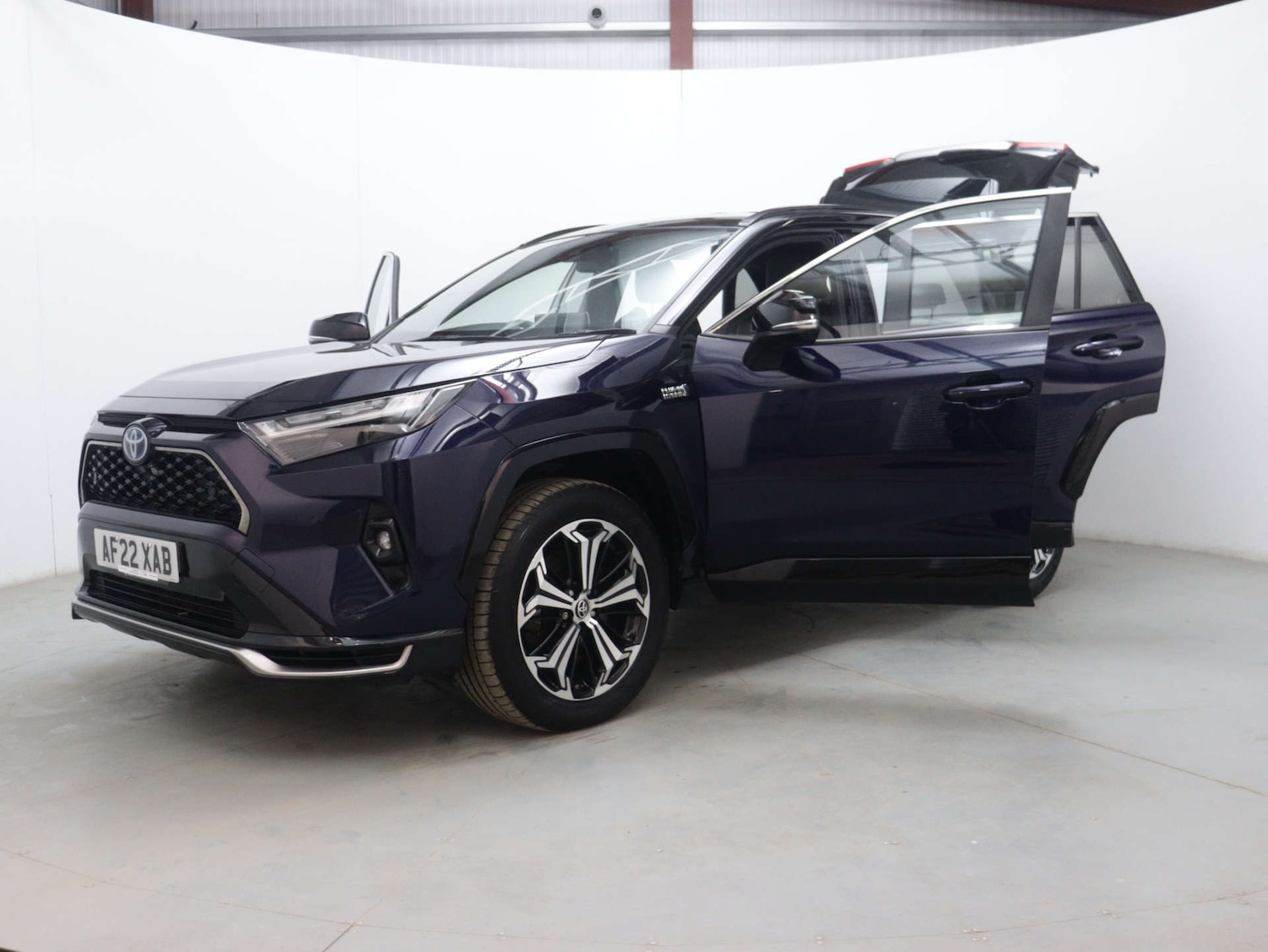 Used Toyota RAV4 2022 for sale - 76182623: Photo 52