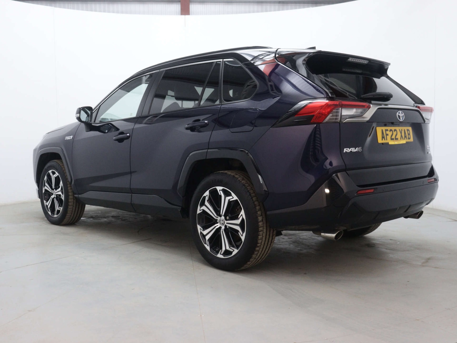 Used Toyota RAV4 2022 for sale - 76182623: Photo 8