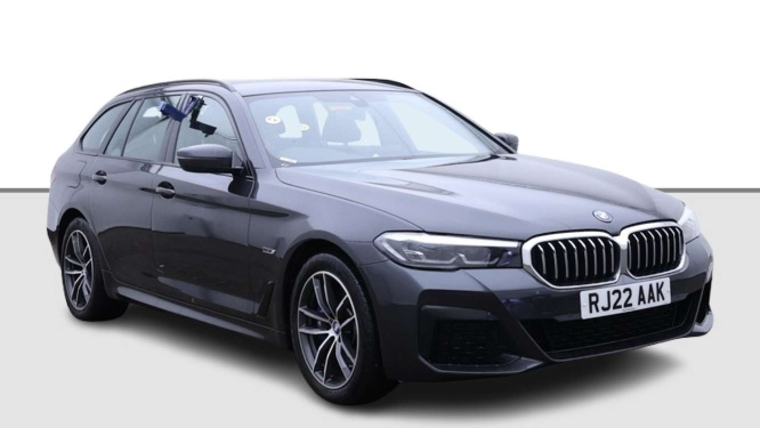 Used BMW 5 Series 2022 for sale - 76948244: Photo 1
