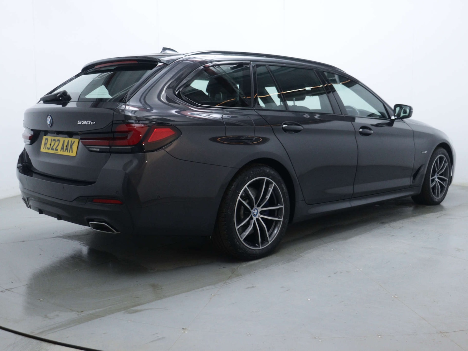 Used BMW 5 Series 2022 for sale - 76948244: Photo 11