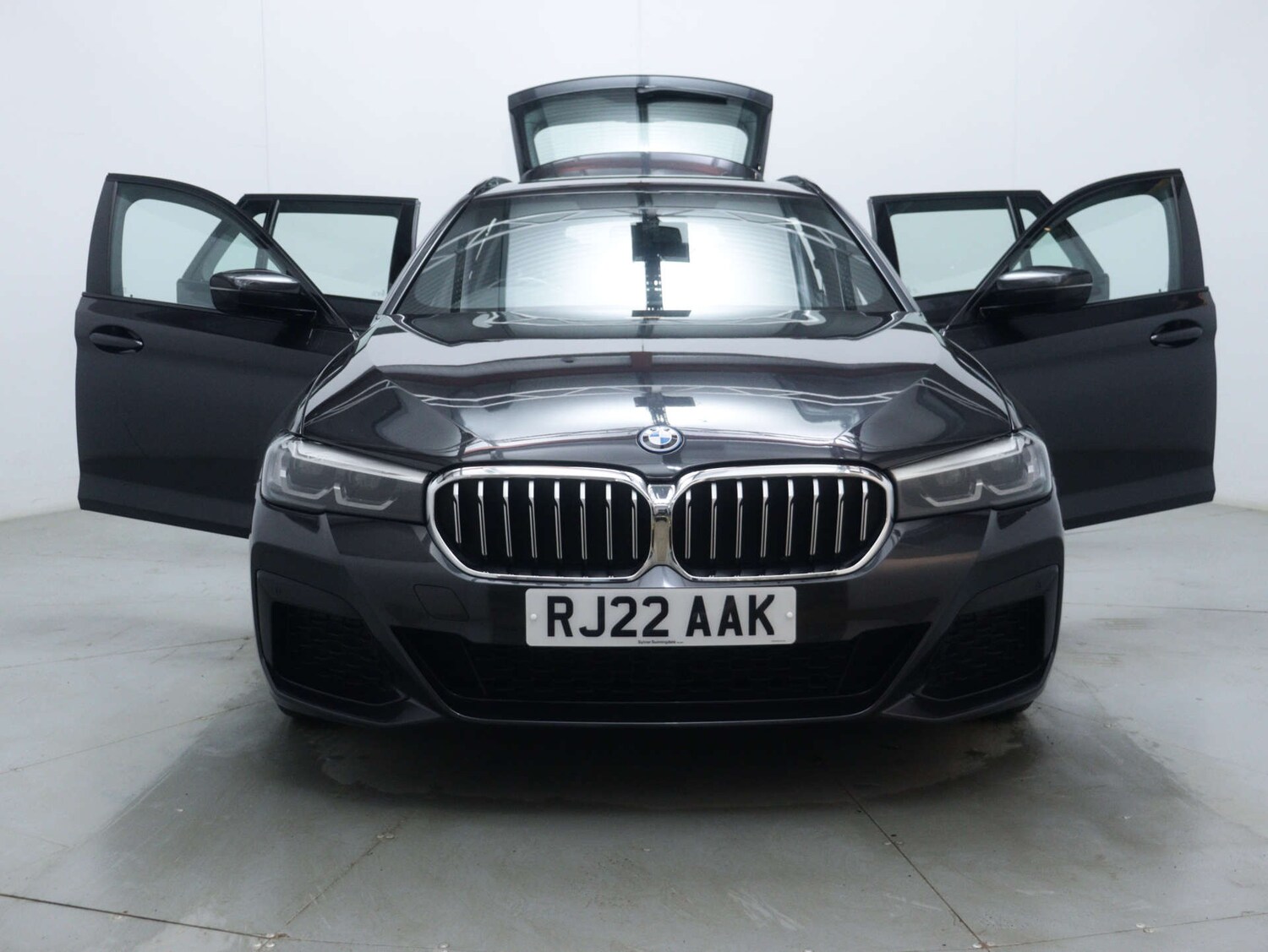 Used BMW 5 Series 2022 for sale - 76948244: Photo 64