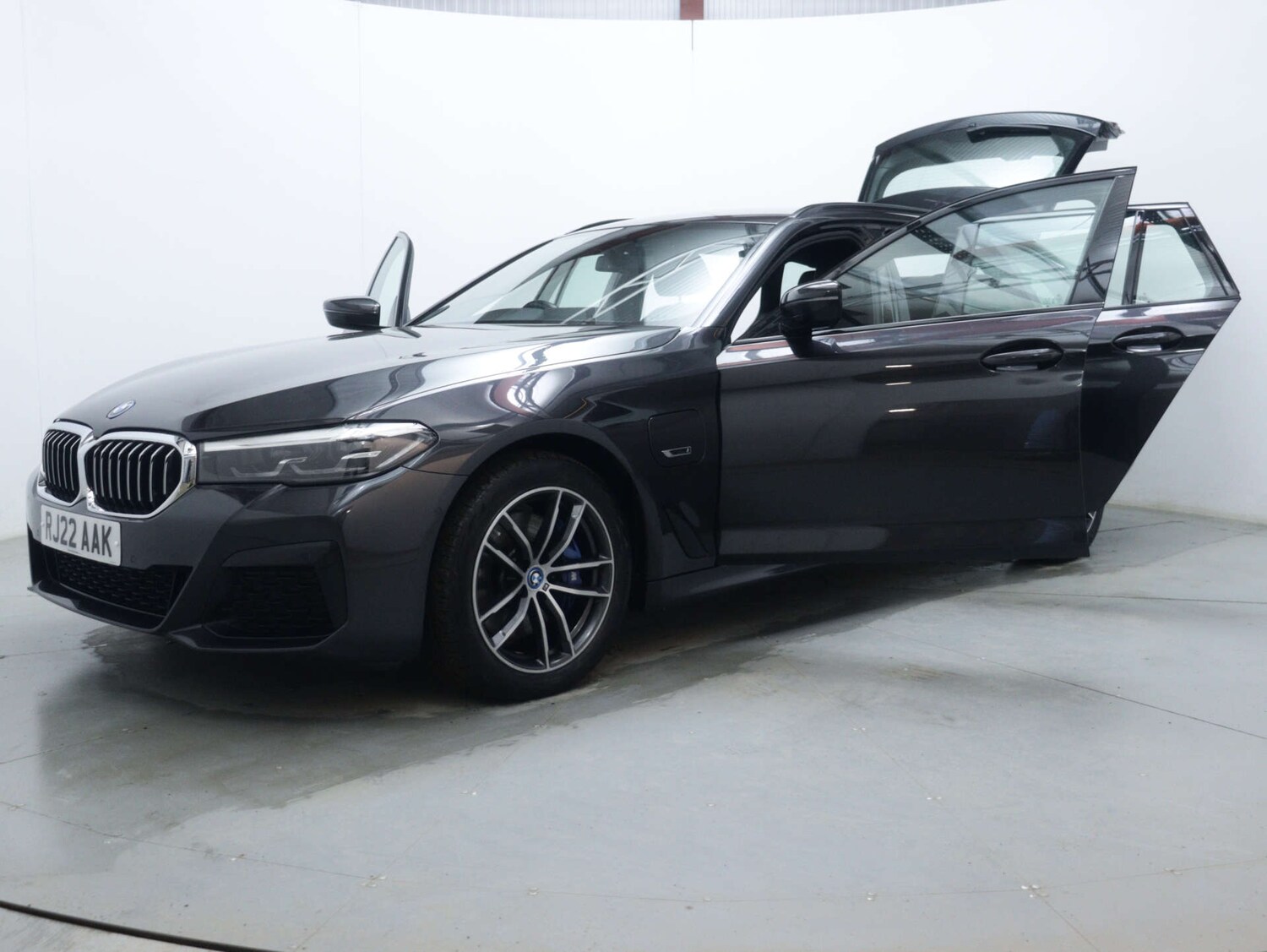 Used BMW 5 Series 2022 for sale - 76948244: Photo 65