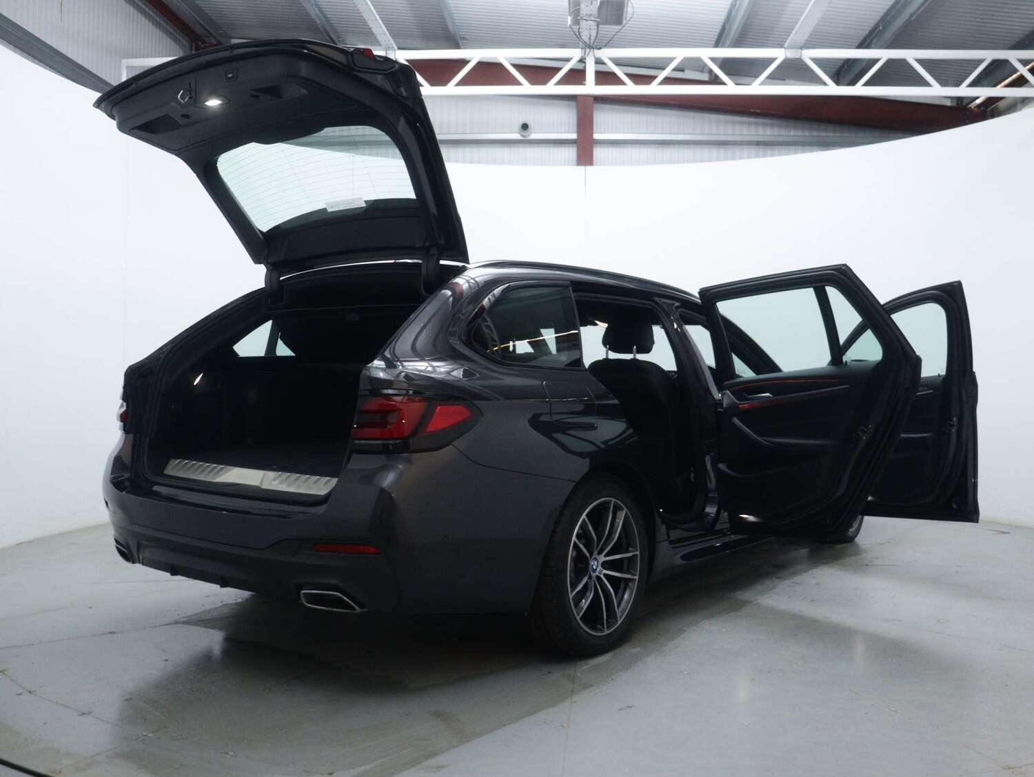 Used BMW 5 Series 2022 for sale - 76948244: Photo 69