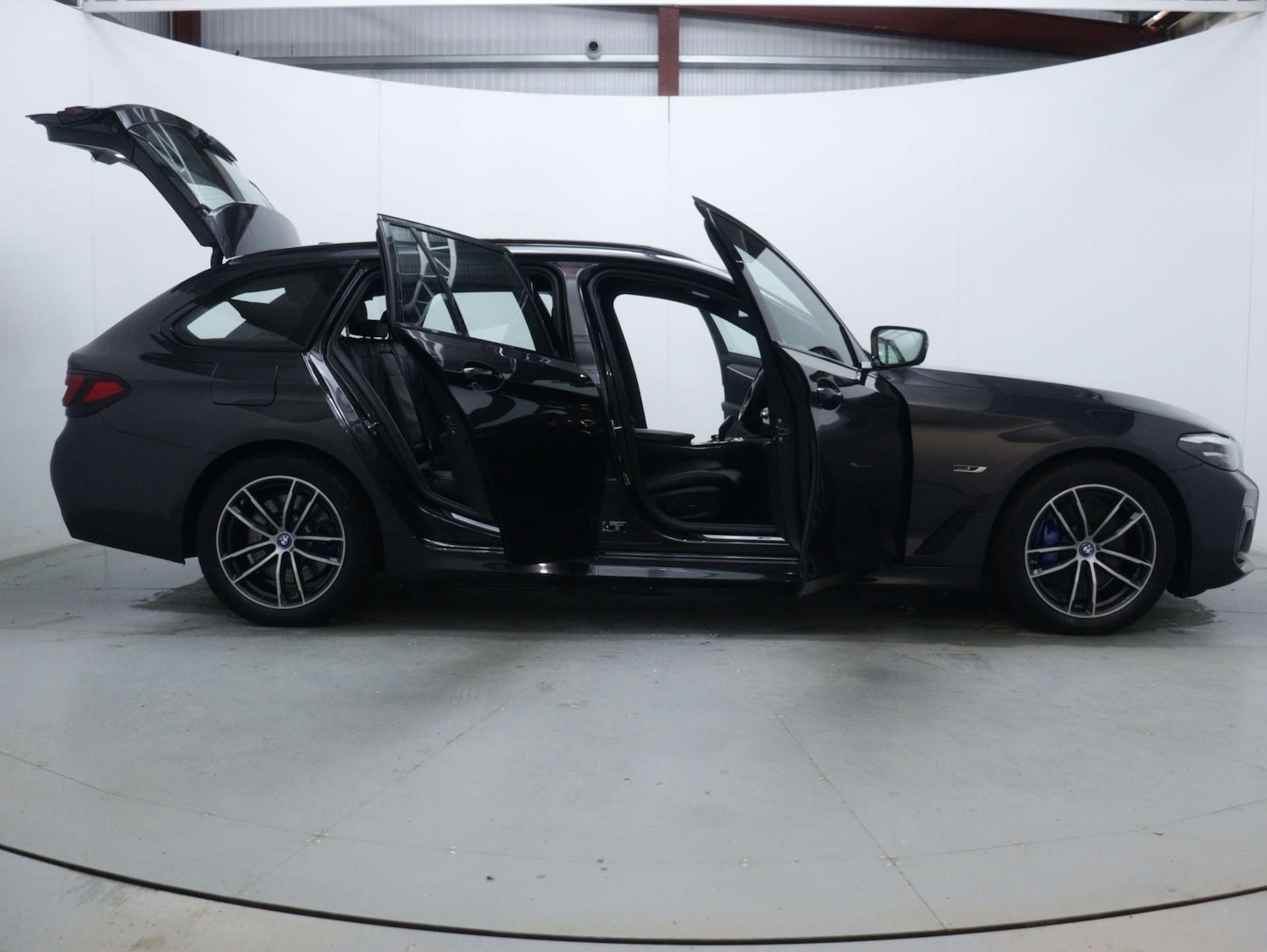 Used BMW 5 Series 2022 for sale - 76948244: Photo 70