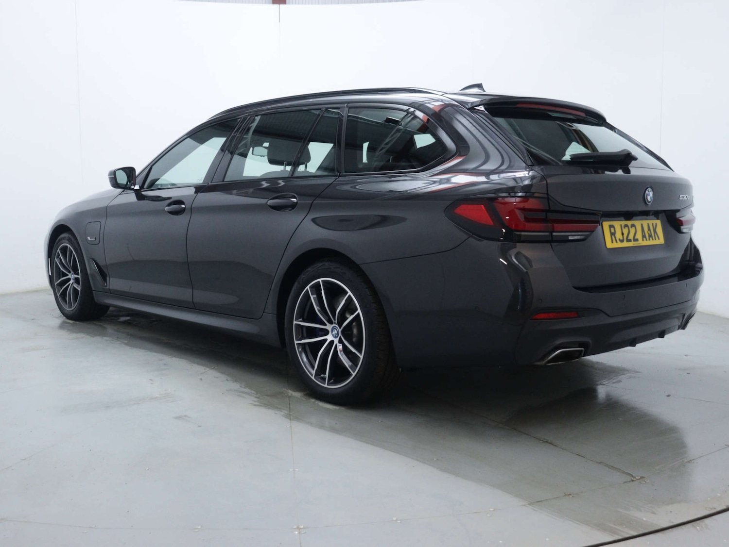 Used BMW 5 Series 2022 for sale - 76948244: Photo 9