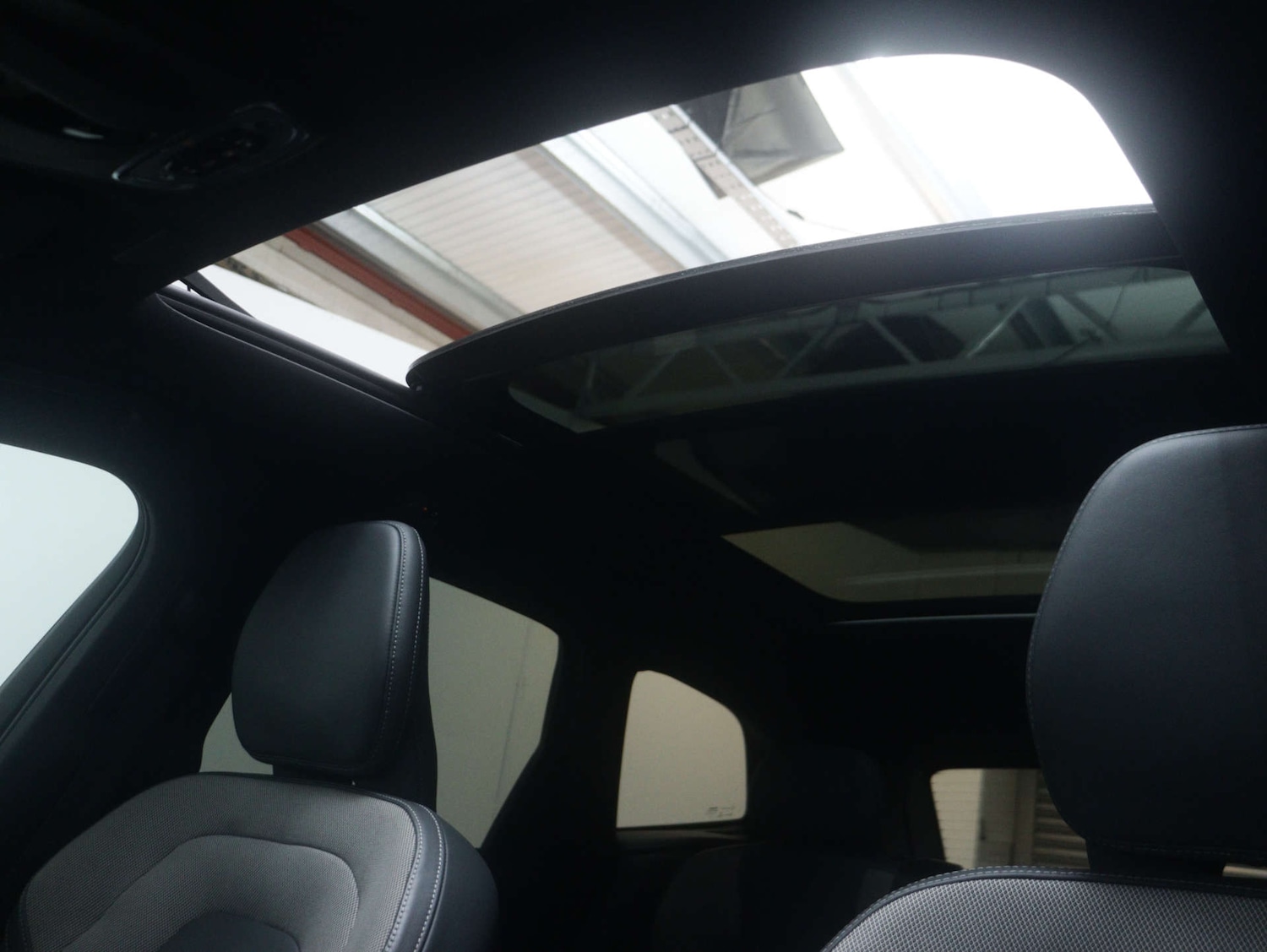 Used Volvo XC60 2021 for sale - 76894436: Photo 50