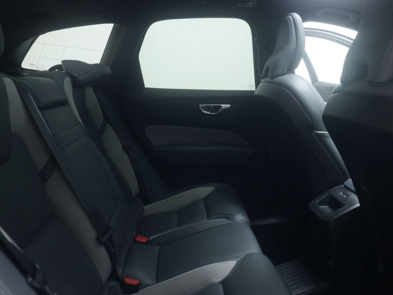 Used Volvo XC60 2021 for sale - 76894436: Photo 53