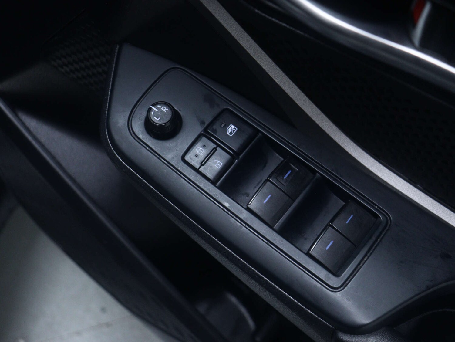 Used Toyota C-HR 2022 for sale - 76765026: Photo 33