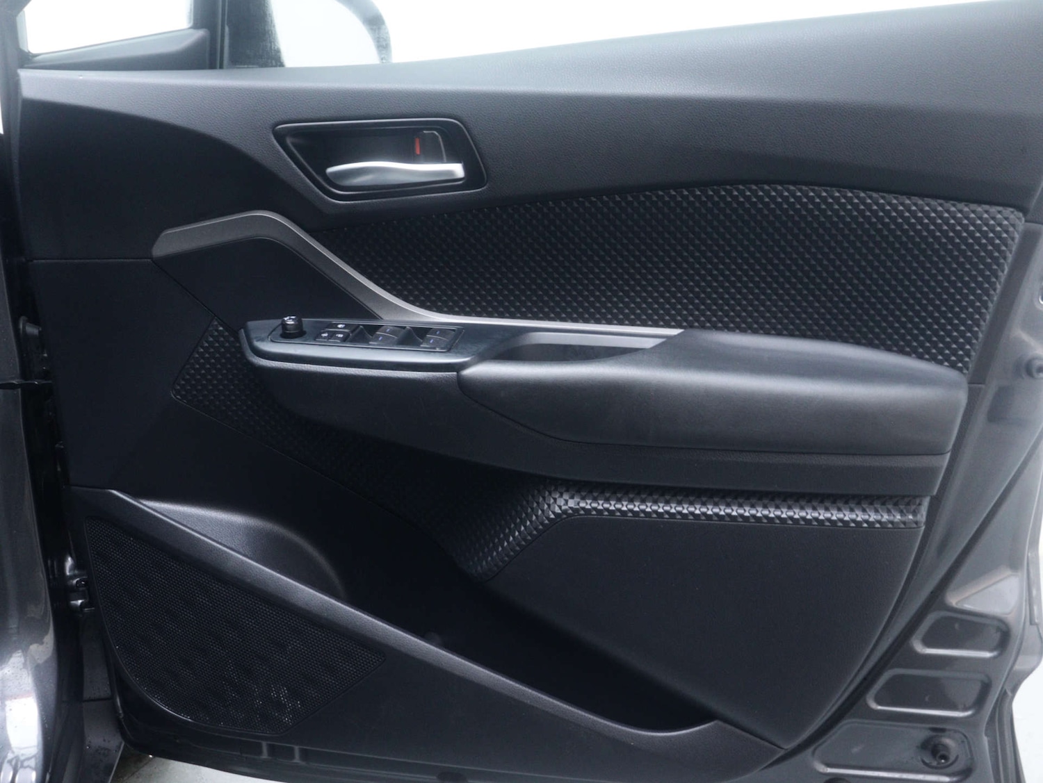 Used Toyota C-HR 2022 for sale - 76765026: Photo 37