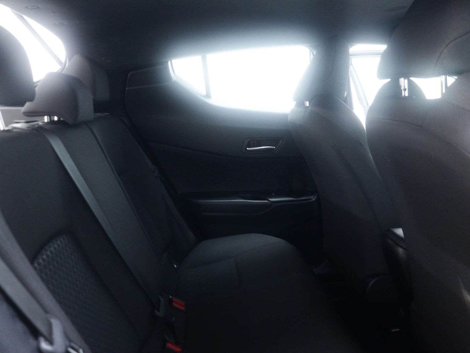 Used Toyota C-HR 2022 for sale - 76765026: Photo 42