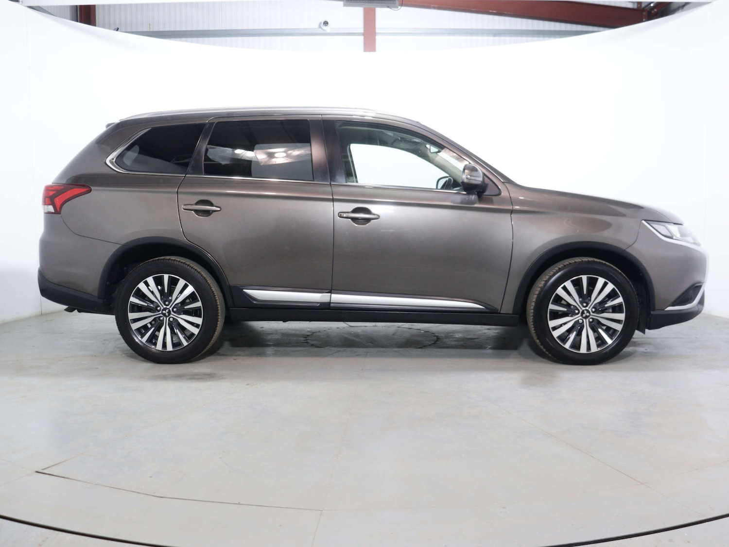 Used Mitsubishi Outlander 2018 for sale - 76157429: Photo 11