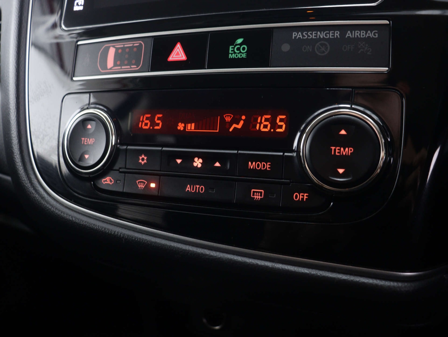 Used Mitsubishi Outlander 2018 for sale - 76157429: Photo 30