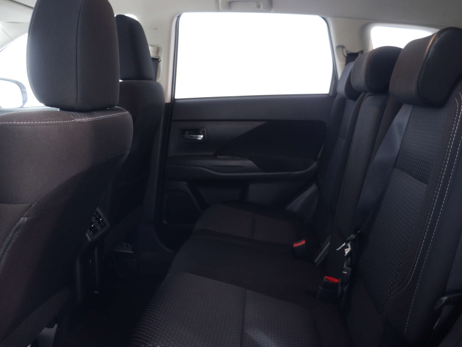 Used Mitsubishi Outlander 2018 for sale - 76157429: Photo 50