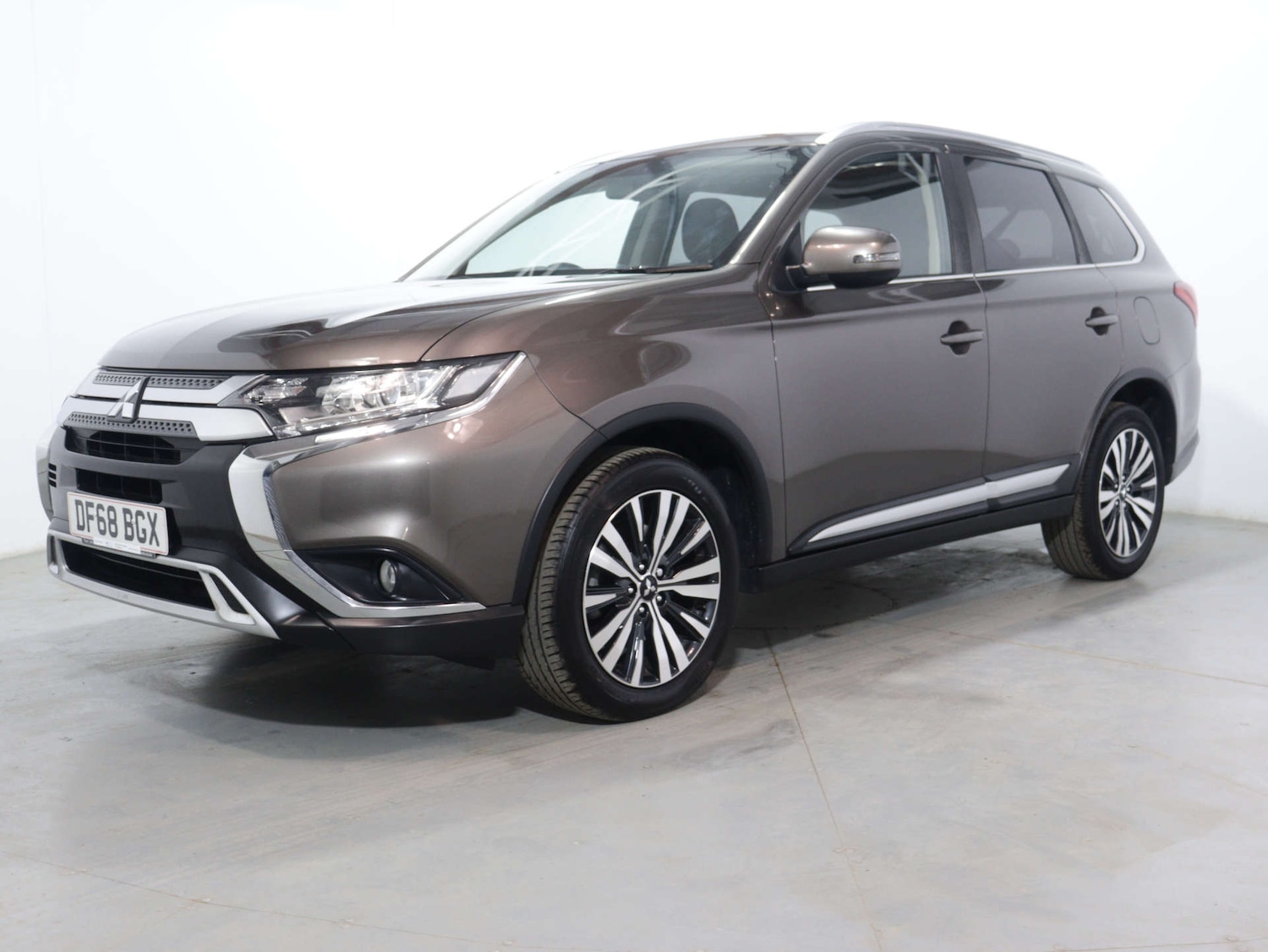 Used Mitsubishi Outlander 2018 for sale - 76157429: Photo 6
