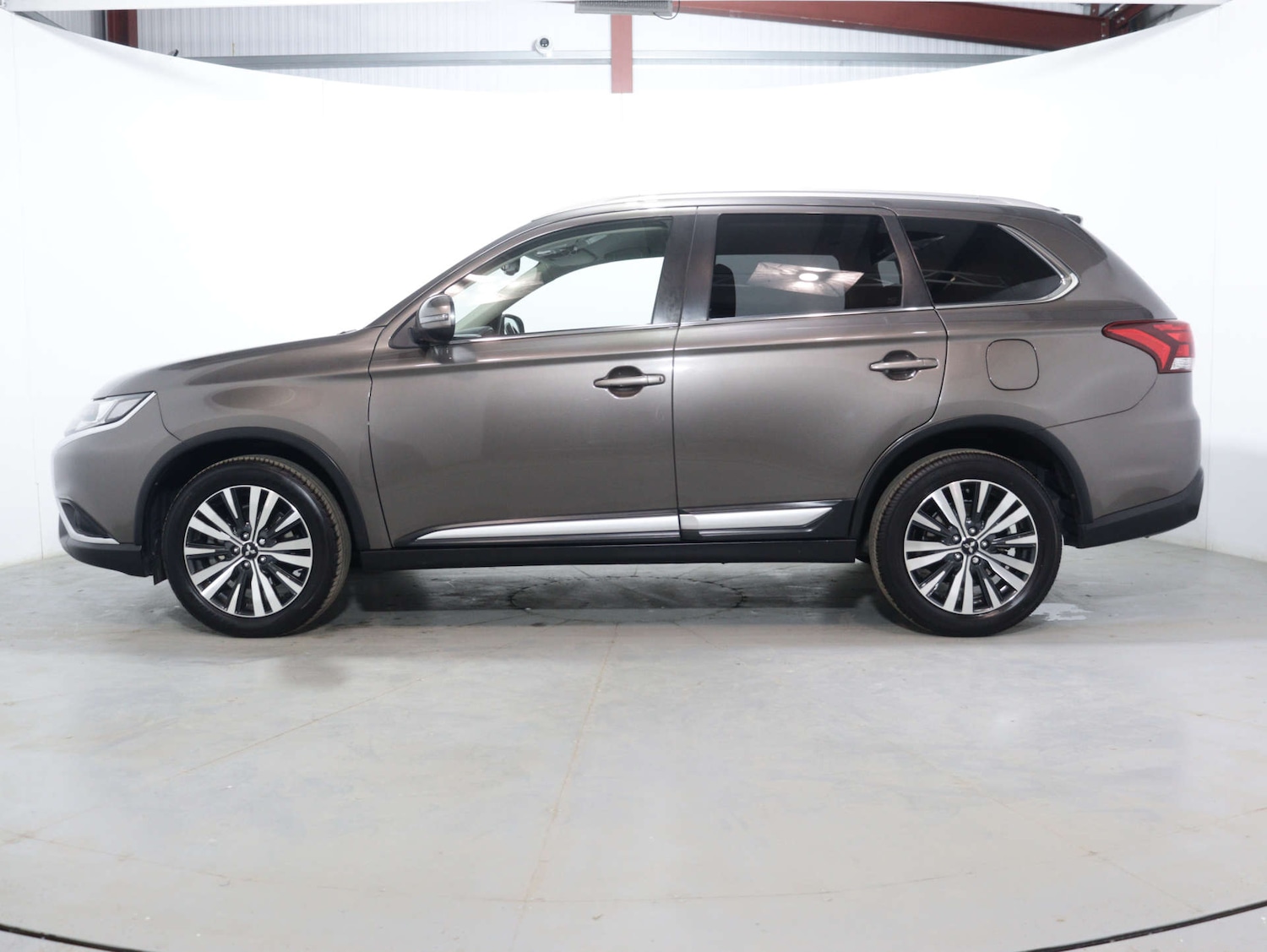 Used Mitsubishi Outlander 2018 for sale - 76157429: Photo 7