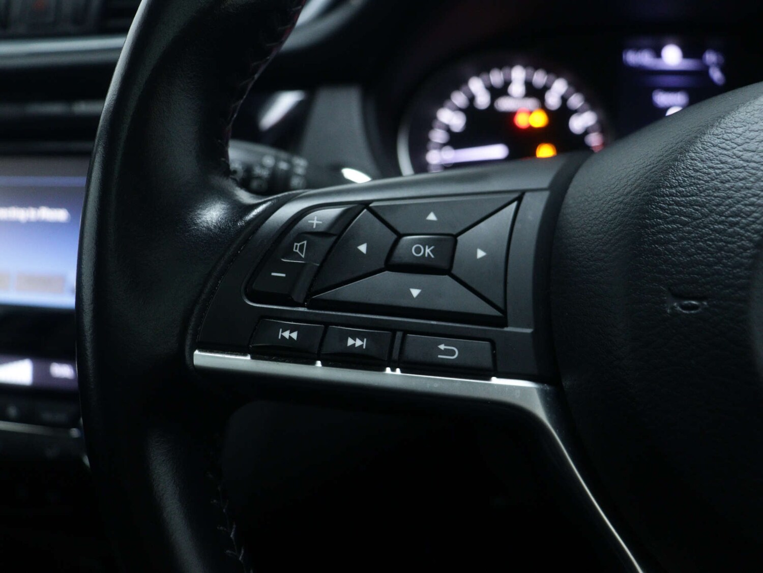 Used Nissan Qashqai 2018 for sale - 76948241: Photo 29