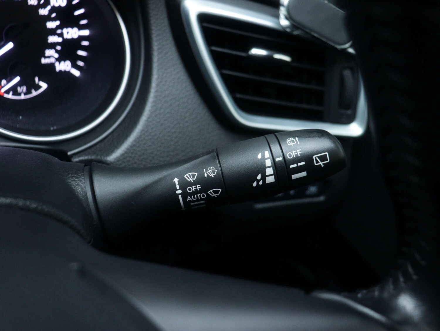 Used Nissan Qashqai 2018 for sale - 76948241: Photo 32