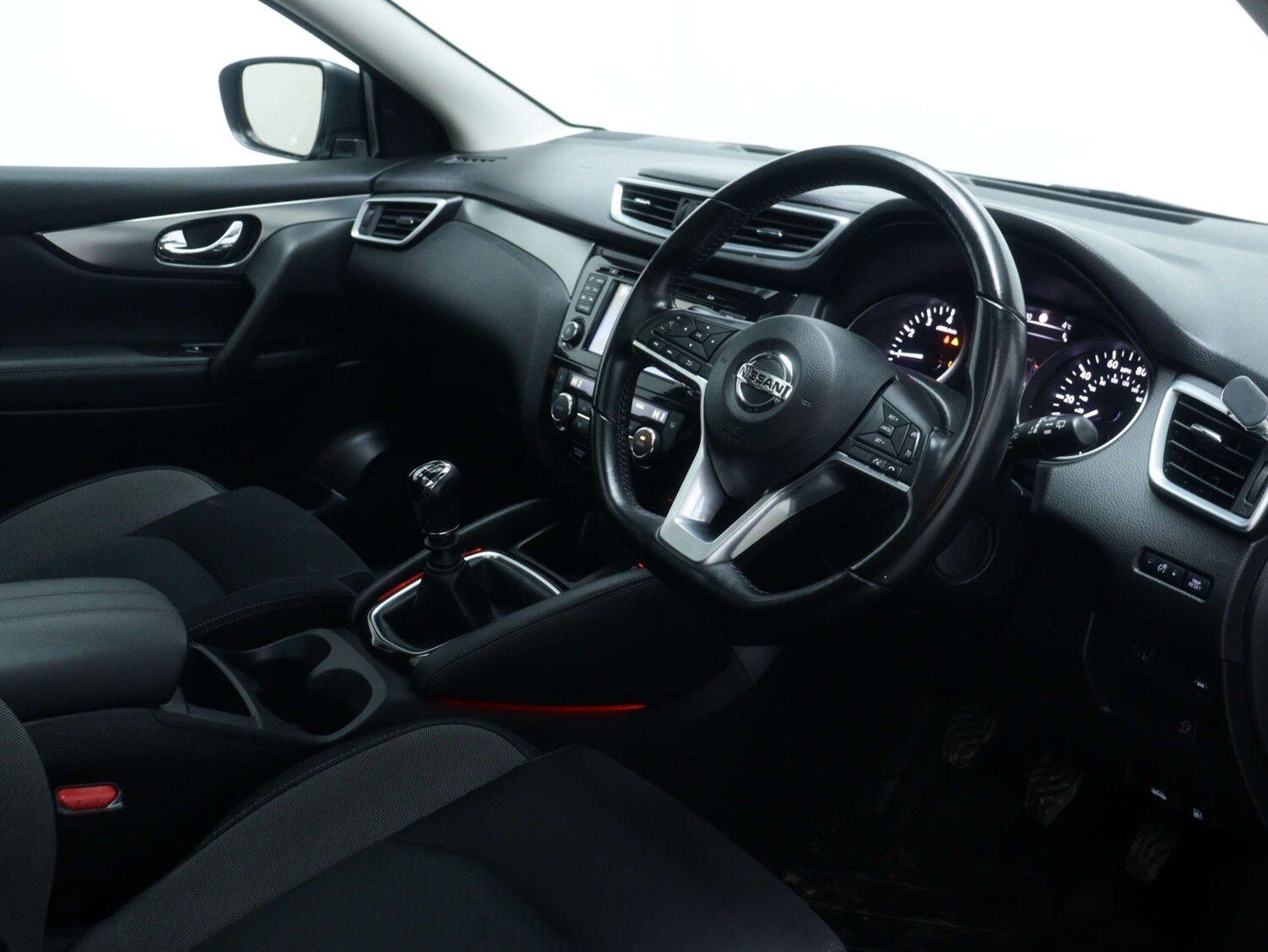 Used Nissan Qashqai 2018 for sale - 76948241: Photo 37