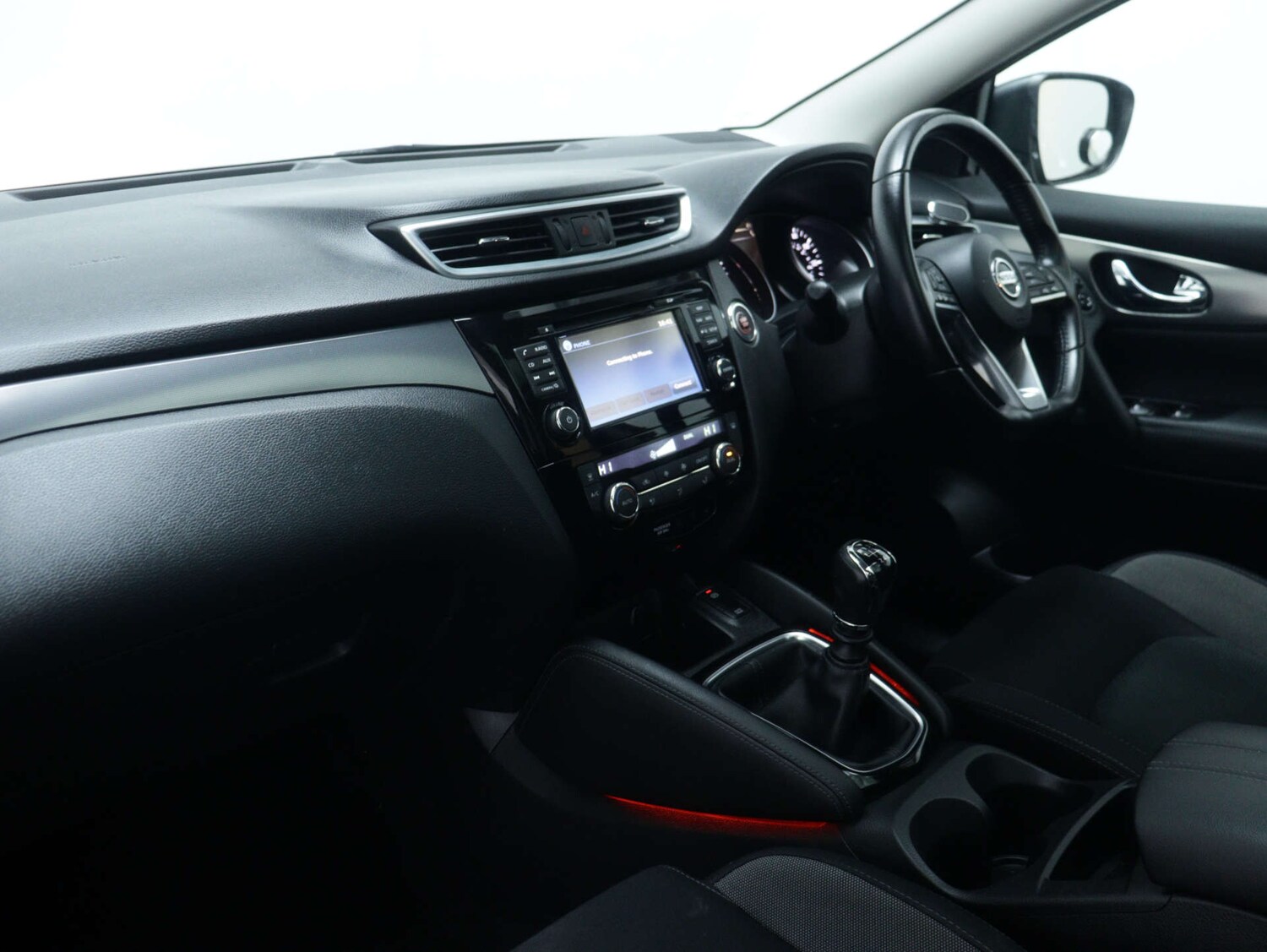 Used Nissan Qashqai 2018 for sale - 76948241: Photo 41